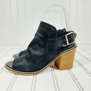Chinese Laundry Caleb Black Suede Adjustable Buckle Peep-Toe Bootie i 436